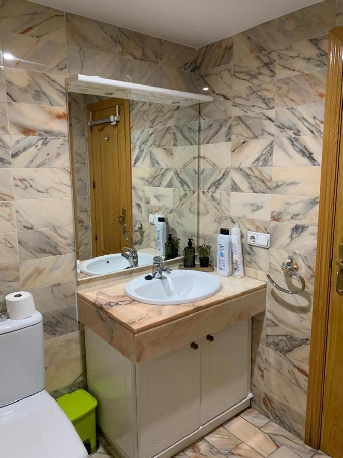 Apartamento Con Encanto Y Parking Privado Y Gratuito Granada Exterior foto